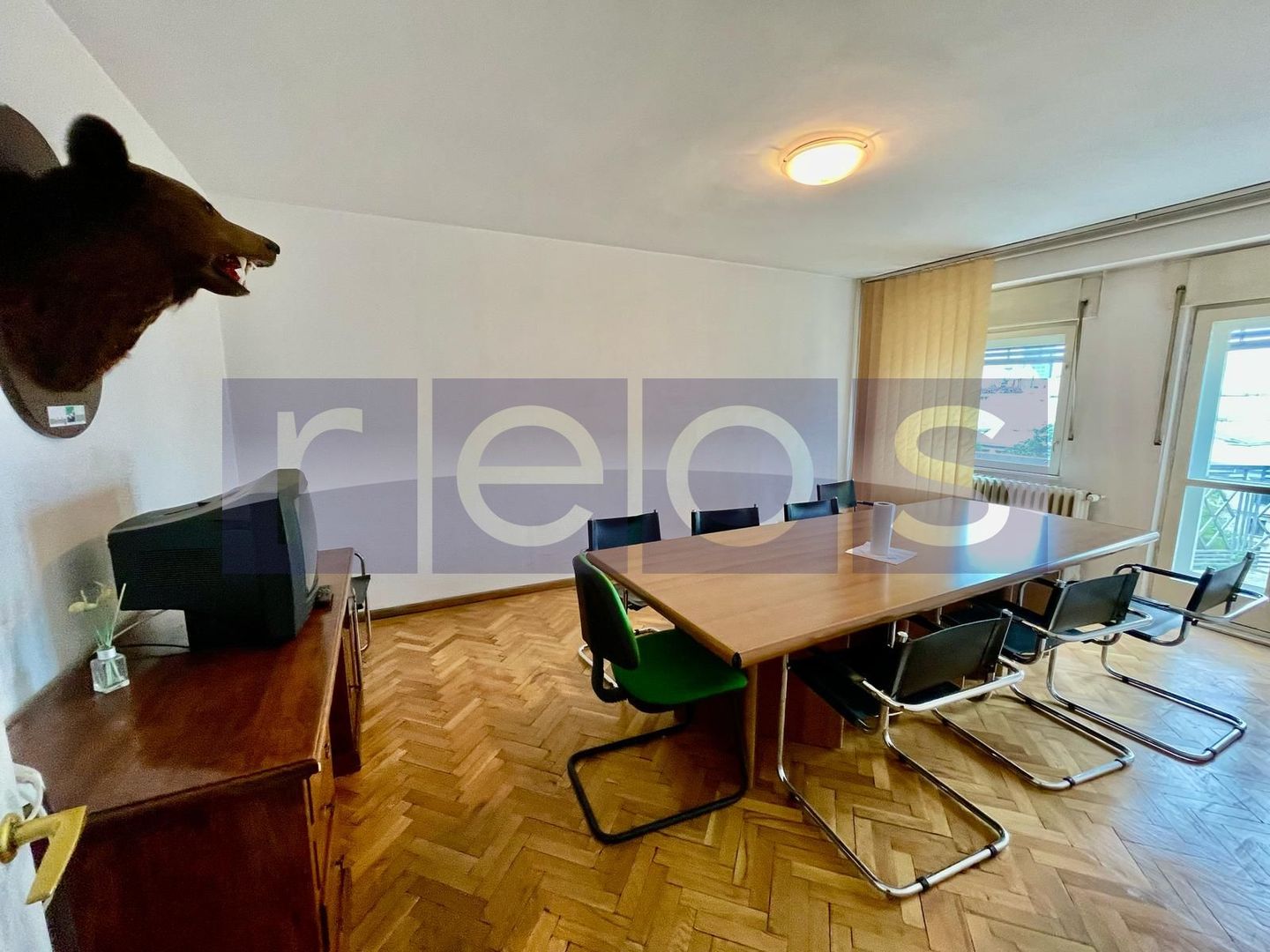 VANZARE APARTAMENT 4 CAMERE DUBLU VEDERE ULTRACENTRAL UNIRII - Poză 2
