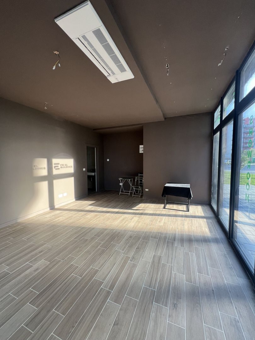 IDEAL PENTRU AFACEREA TA - SPATIU COMERCIAL - Poză 4