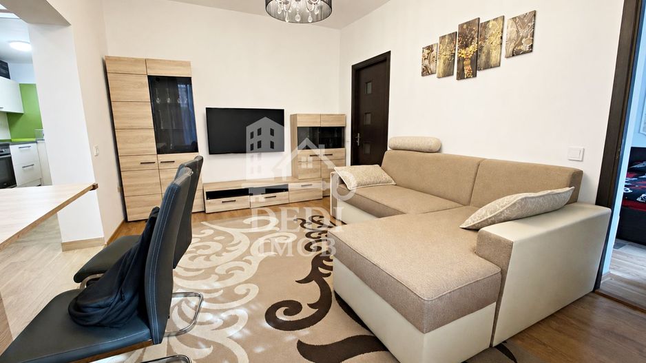 Apartament 3 camere de vânzare in zona Decebal, Oradea - Poză 1