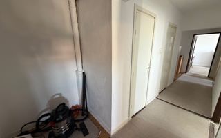 Disponibil imediat. Pozitie excelenta. Bloc izolat - Poză 10