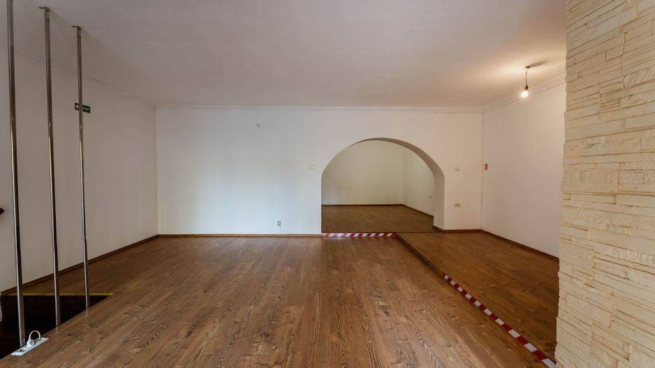 Spațiu comercial pe strada Mețianu - Poză 12