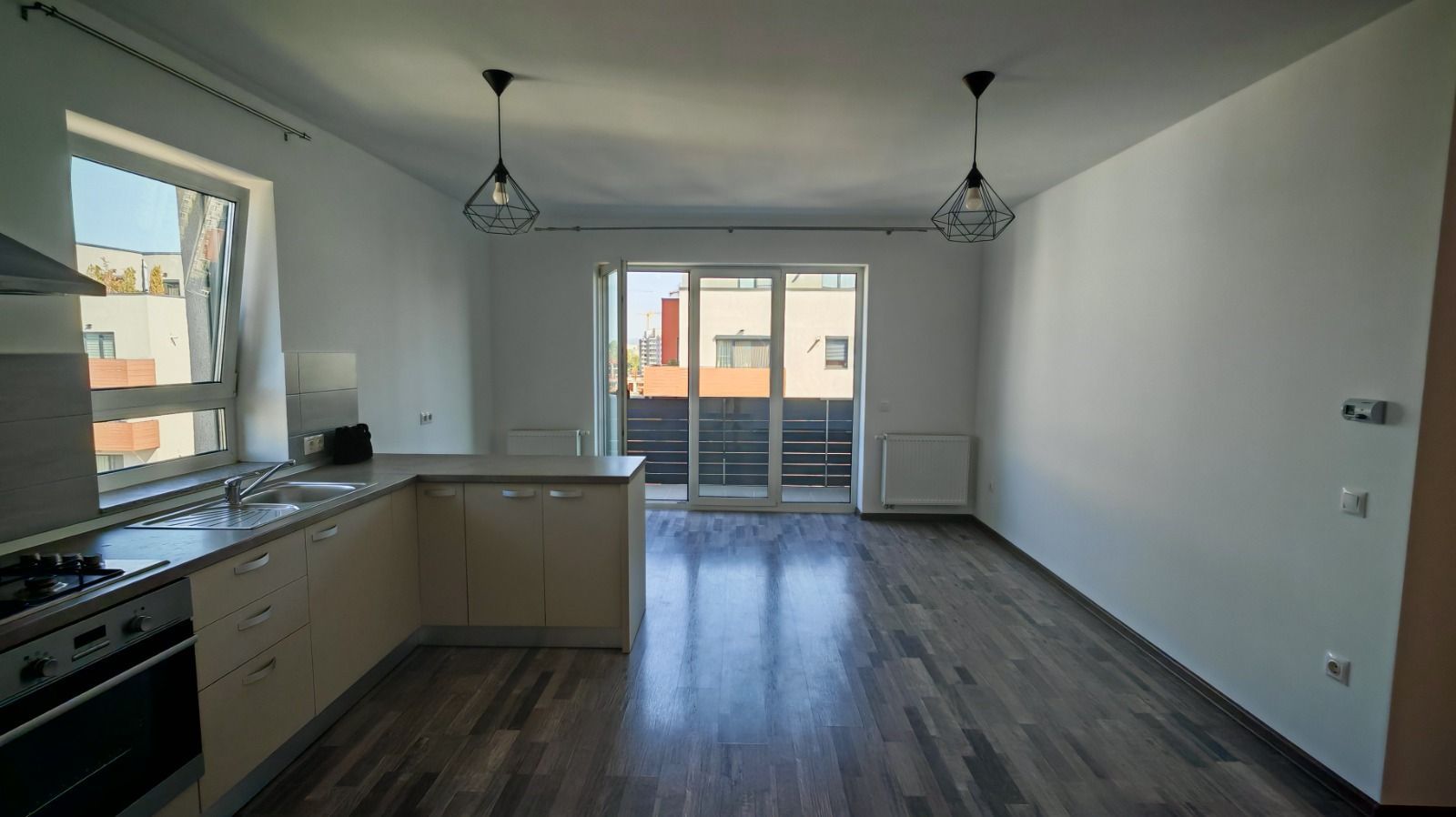 Apartanent 3 camere ,Avantgarden etaj 5, bucataria mobilata. - Poză 12