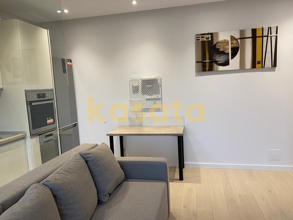 Studio Premium | Nusco City | 46 mp | Mobilat & Utilat Nou | Parcare - Poză 4