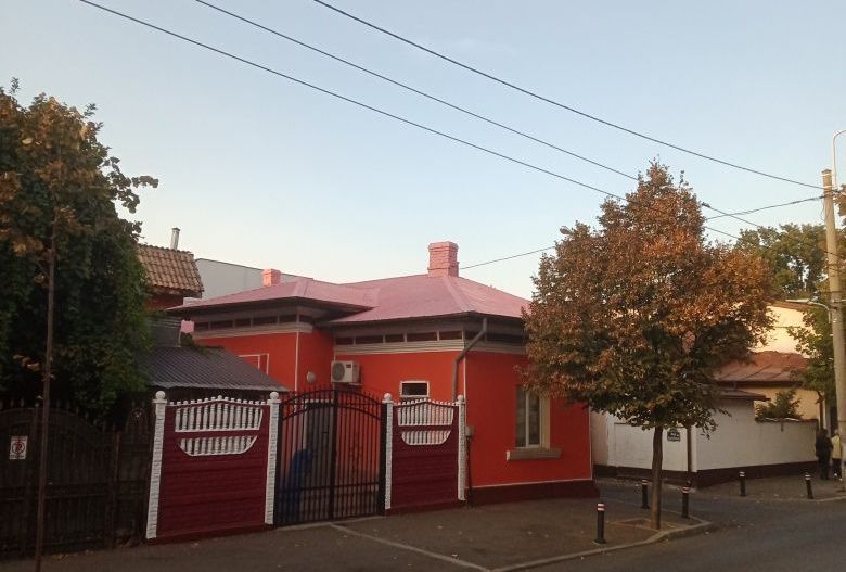 Casa de vânzare Vatra Luminoasa - Poză 1