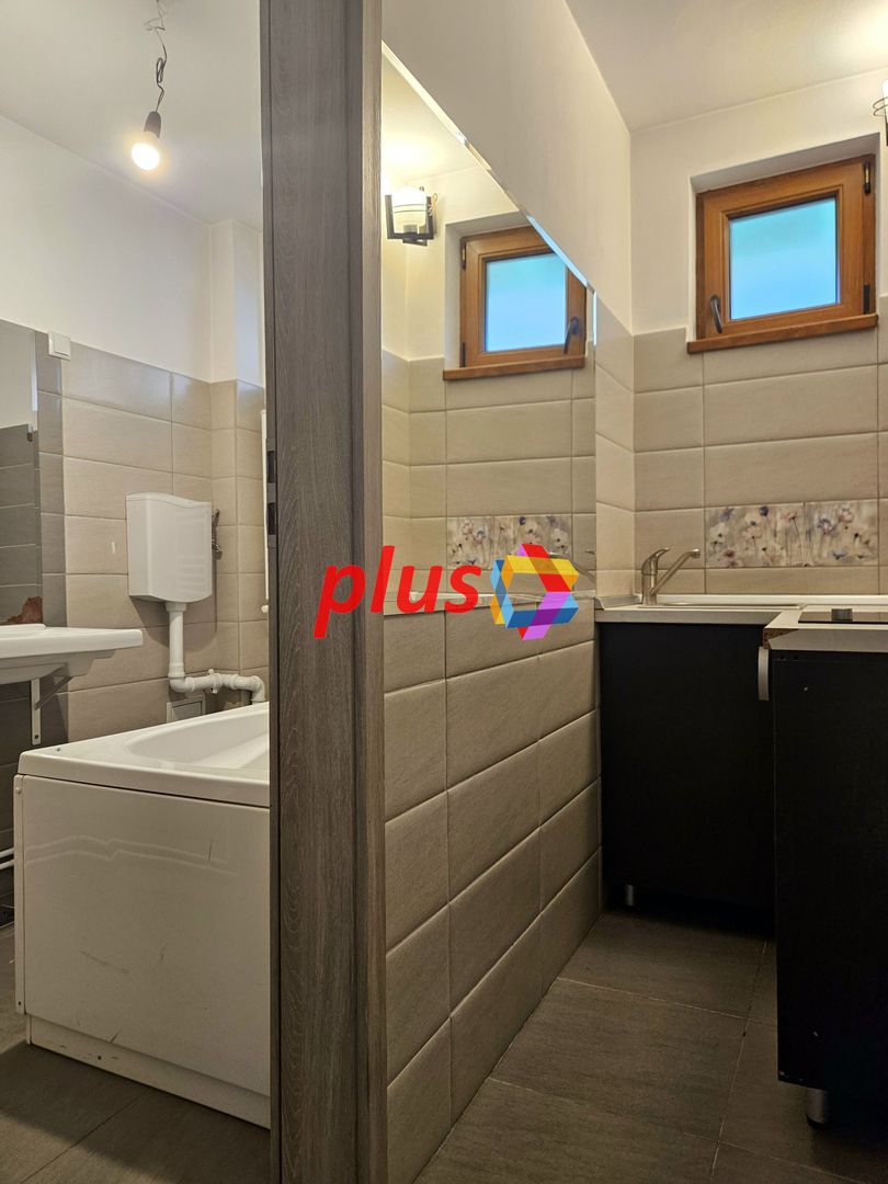 Casa deosebita cu 6 camere Central Brașov - 210 mp - Poză 16