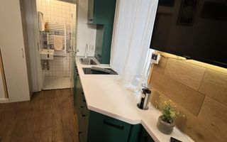 OPORTUNITATE: Garsonieră în Centrul Istoric, Brașov - Poză 3