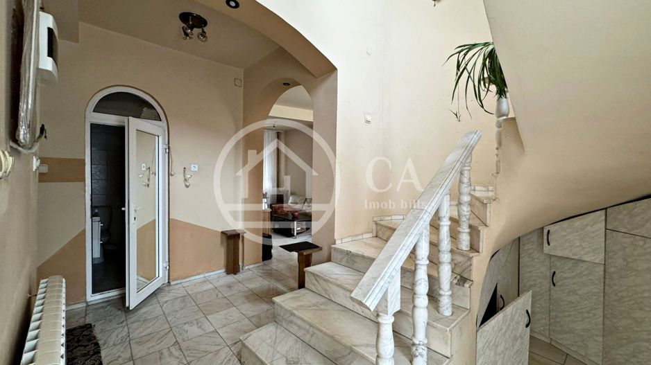 Casa cu 5 camere de inchiriat in Zona Centrala, Oradea - Poză 12