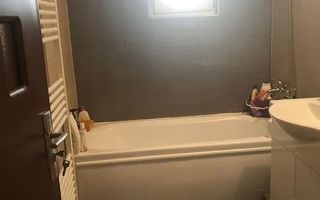 Apartament cu 2 camere, renovat complet, zona Plopilor, Pod Calvaria. - Poză 7