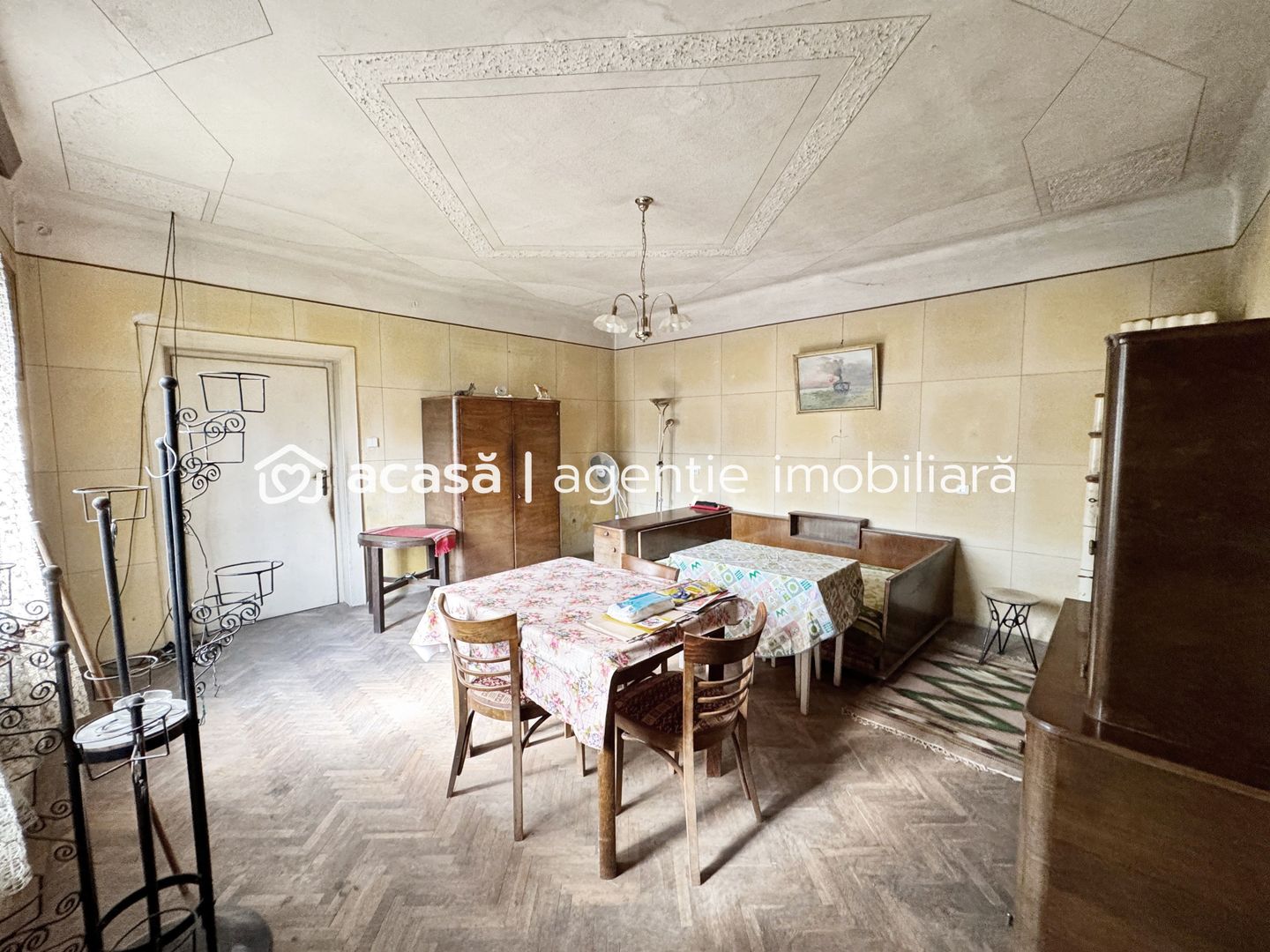 Proprietate REZERVATĂ! Casă din centru în Arad. - Poză 8