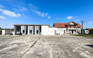 Casa cu 4 camere cu teren de 14,340 mp + platforma de beton cu hala - Poză 1