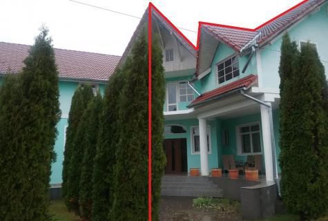 casa Reghin judet Mures - Poză 1