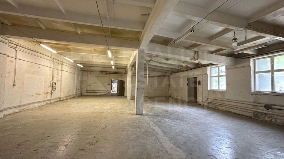 Chirie, spatiu industrial , 1500 mp, str. Calea Iesilor, Sculeni - Poză 7