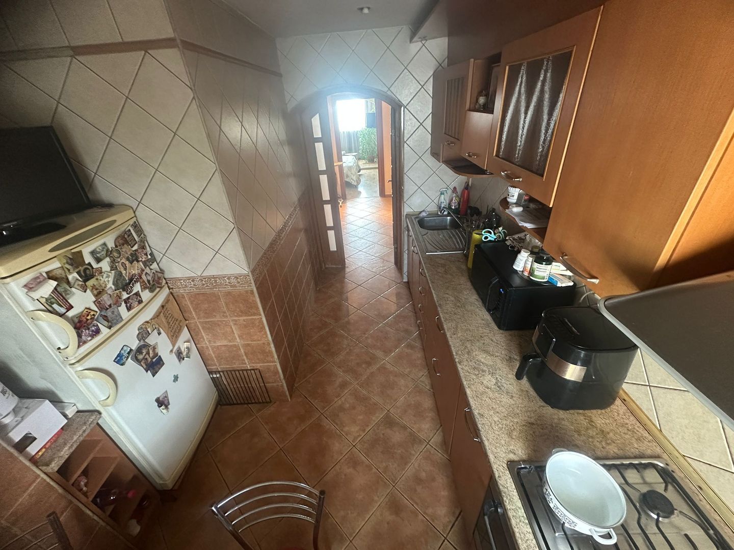 De vanzare aparatament 3 camere - zona Drumul Taberei - Poză 1