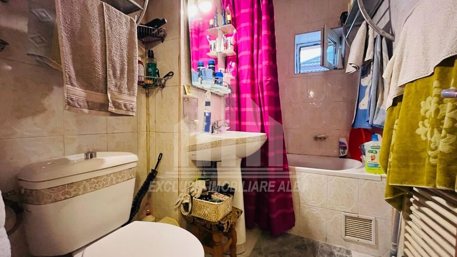 Apartament cu 3 camere de vanzare, Ampoi 1 - Poză 5