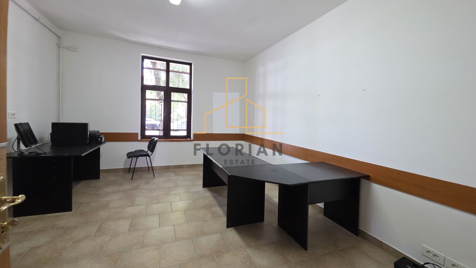 Birouri, Spatiu depozitare, Complex Studentesc - Poză 11