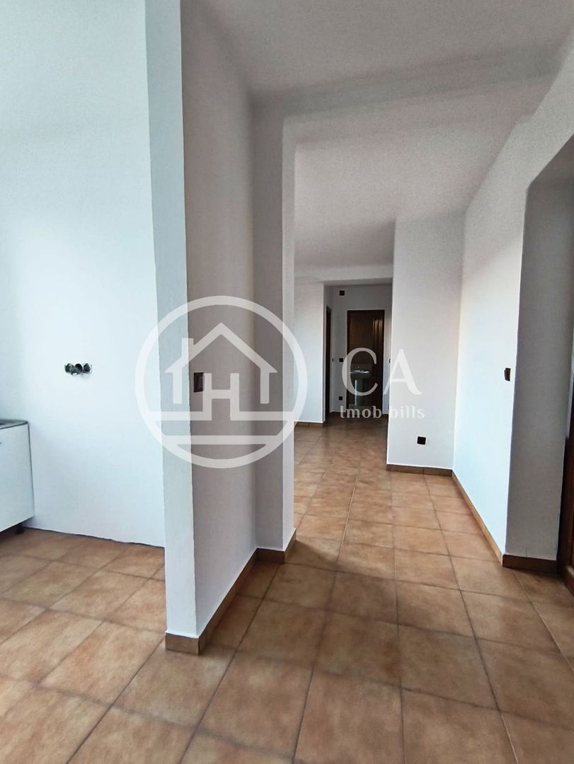 Casa de închiriat cu 6 camere în zona Centrala,  Oradea - Poză 13