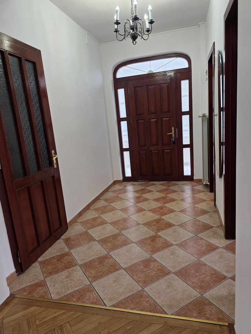 Vila de inchiriat - Poză 7