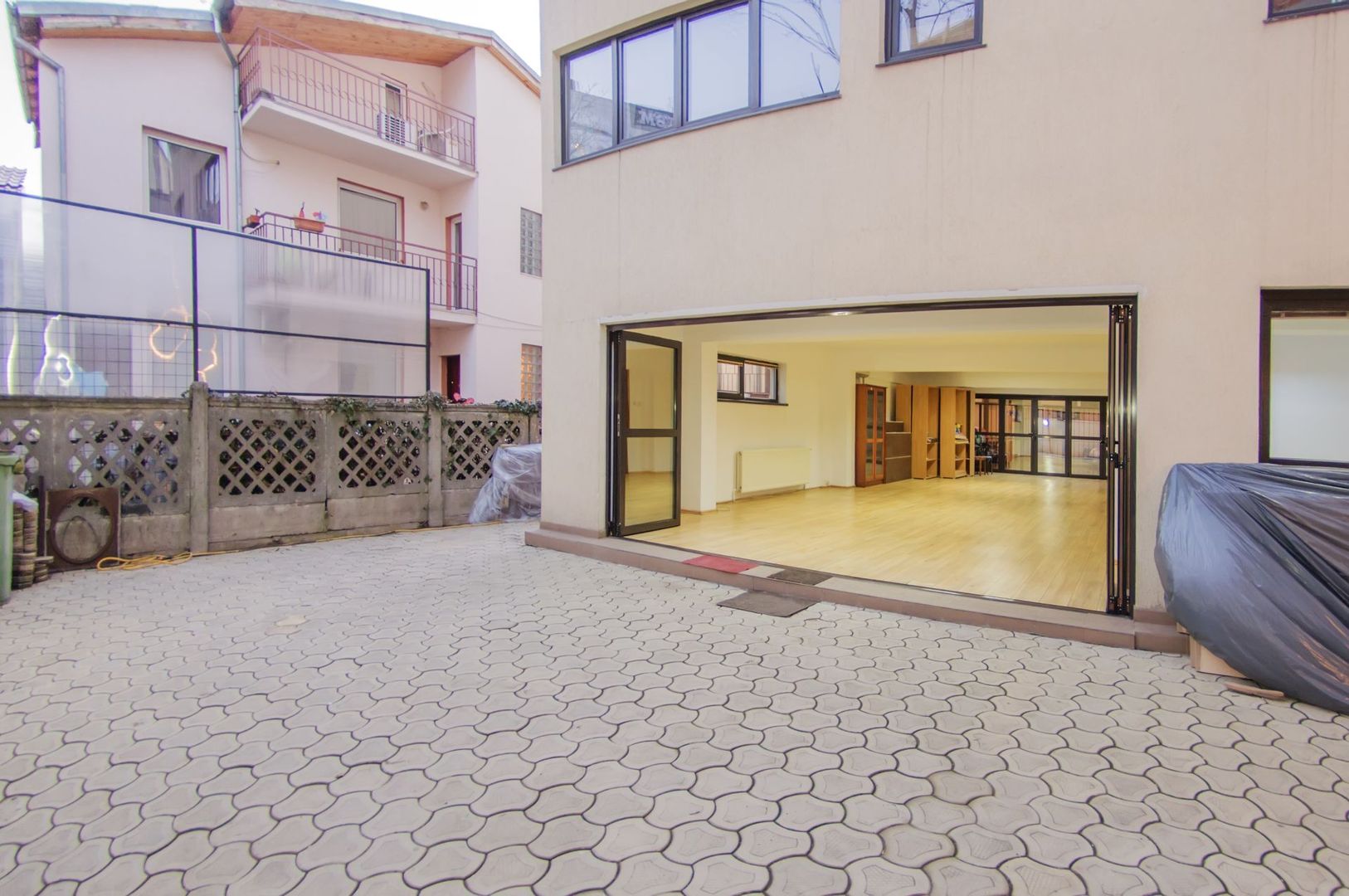 Zero comision, 415mp birou sau showroom, Buzesti, 10 minute metrou - Poză 9