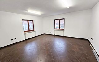Spatii de birouri, 4 camere, 150 mp utili, zona Prefectura - Poză 1