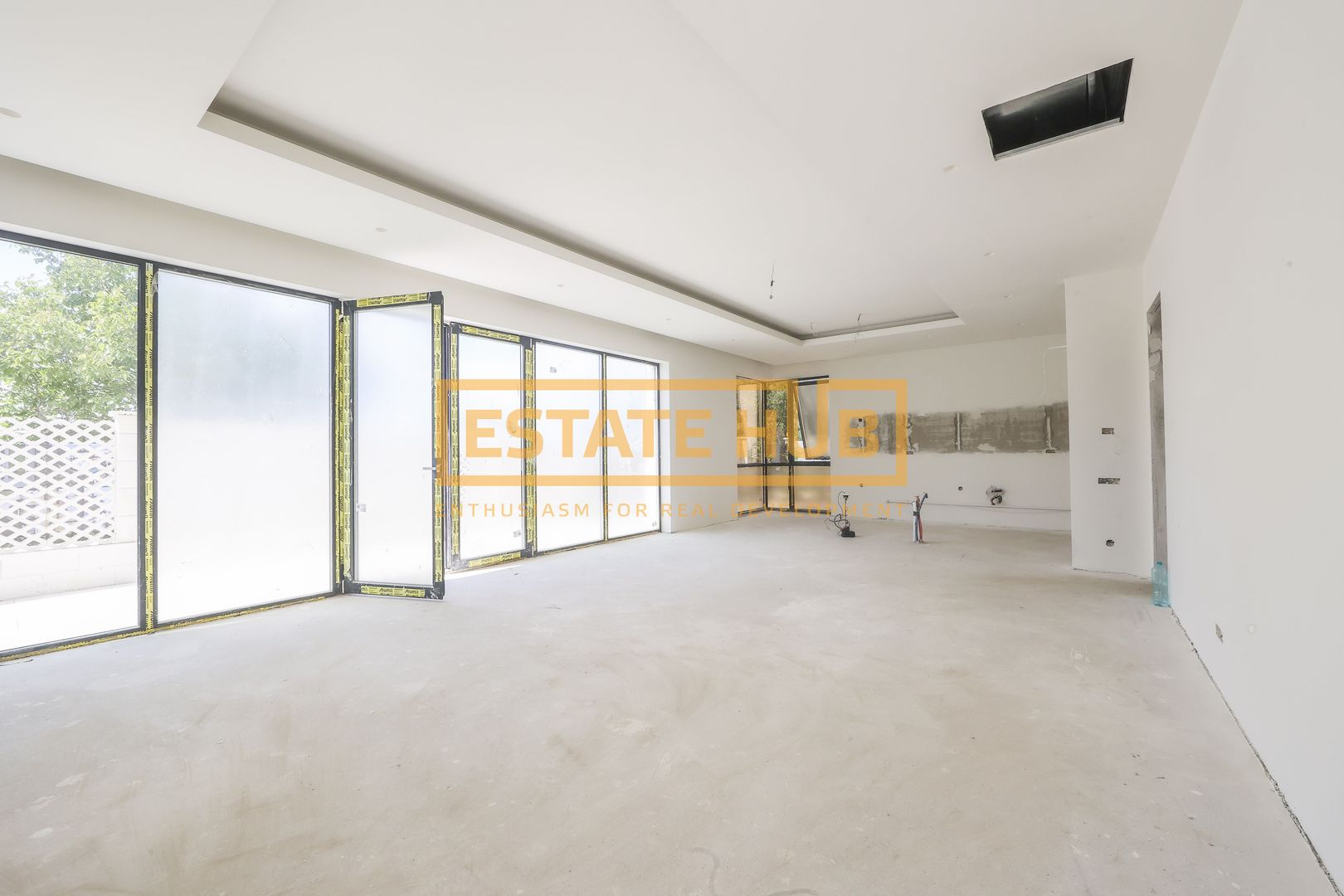 Vila in ansamblu exclusivist, acces la piscină și facilități premium - Poză 2