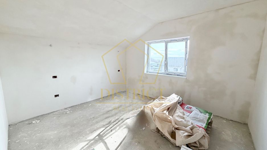 Duplex cu 4 camere 2 bai si dressing, 115 mp utili in Urseni. - Poză 11