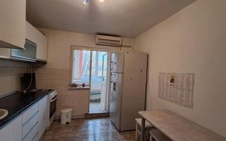 Apartament cu 2 camere ~ zona Unirii Sud / Ciucurete ~ etaj 3 din 4 ~ - Poză 2
