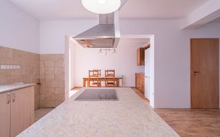 Casă de vânzare în Arad – zona Poltura - Poză 1