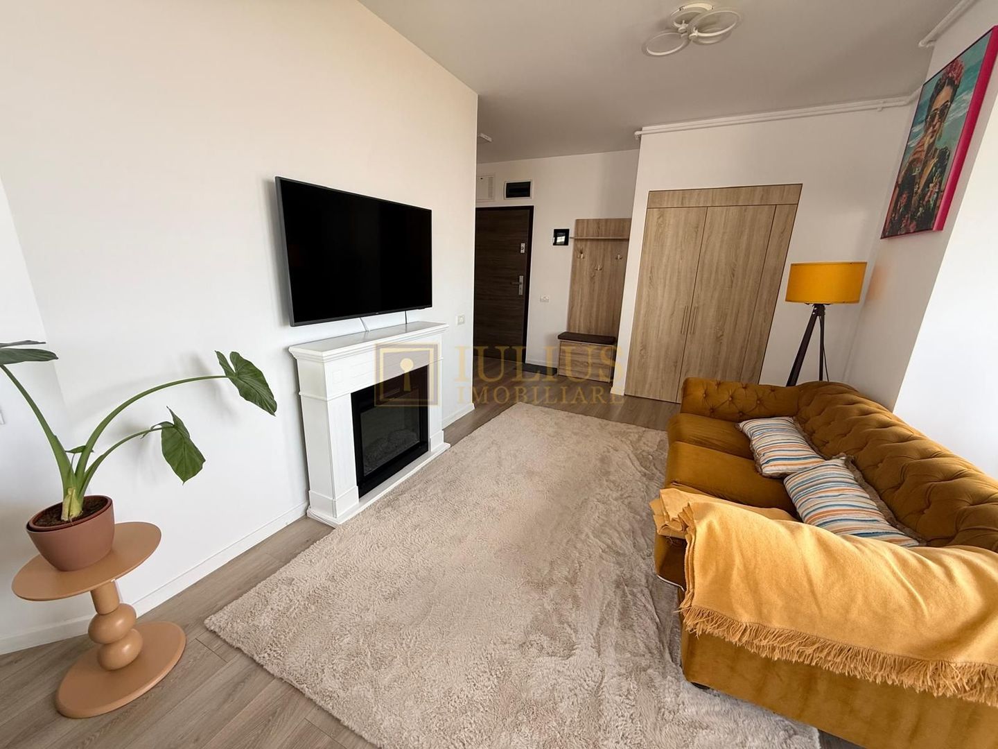 2 camere| XCity Tower| in spate la VOX| apartament frumos- zona superba| - Poză 2