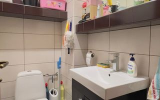 Apartament 3 camere complet renovat – Etaj 2/4 – Zona de jos - Poză 11