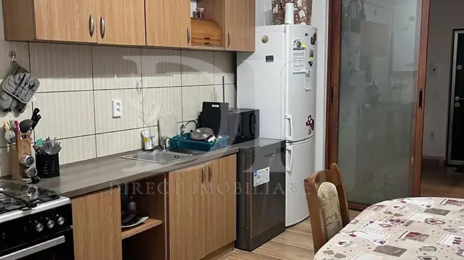 Apartament la cheie / etaj intermediar / Zona Terra - Poză 2