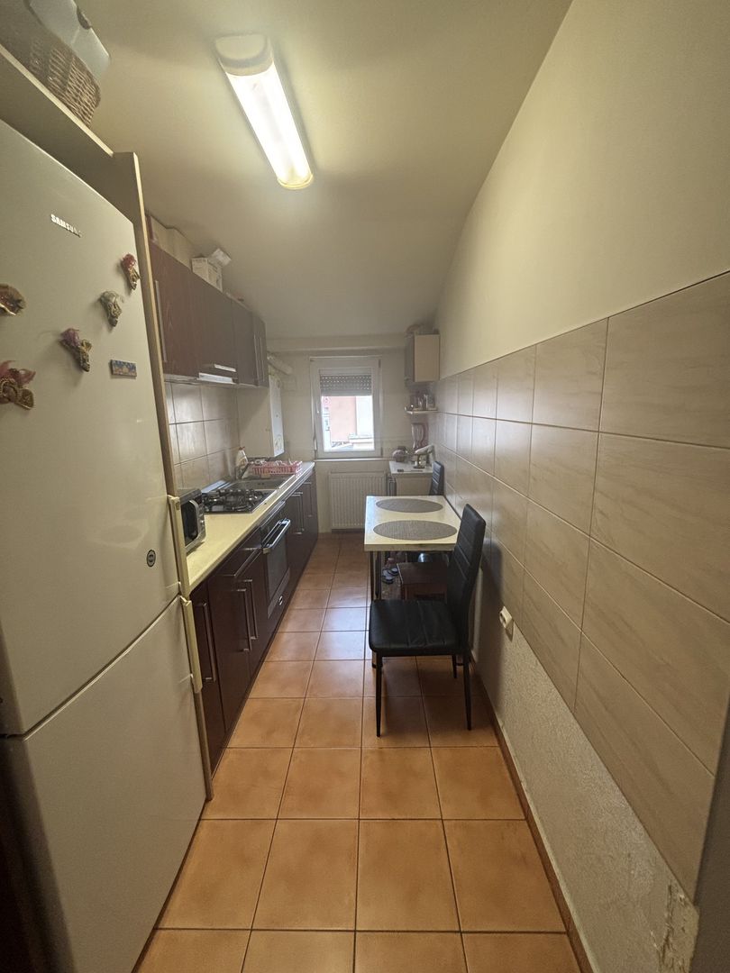 Mobilat si utilat aproape de Spitalul Judetean - Poză 4