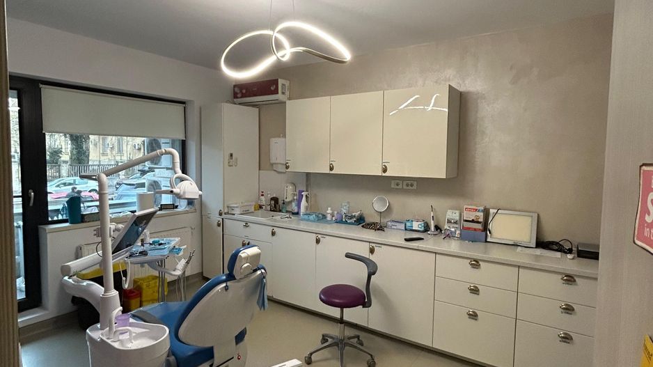 De vânzare: clinica stomatologica dotata zona Regiei - Poză 3