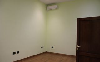 Ultracentral, Imobil tip vilă, ideal birouri sau locuință. - Poză 9
