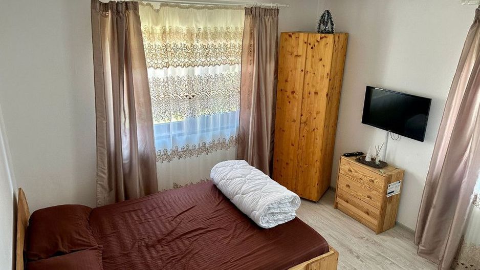 Pensiune de vânzare în Bobu, Scoarța - sau schimb cu apartament Timisoara  - Poză 9