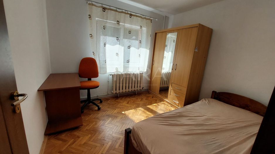 Apartament cu 4 camere de inchiriat in Manastur. - Poză 7