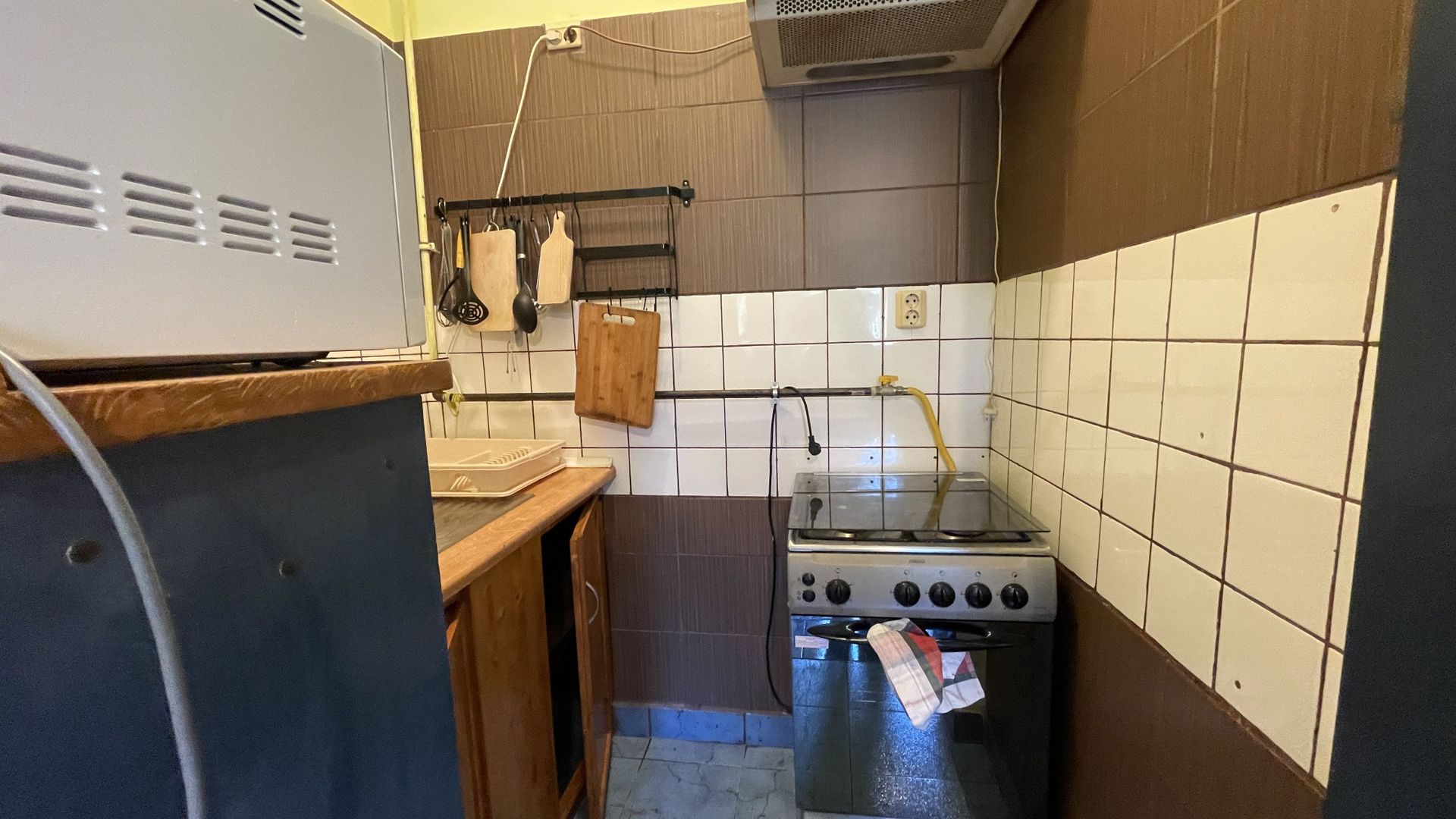 Apartament cu 2 camere in bloc de cărămidă , etajul 1 - Poză 13
