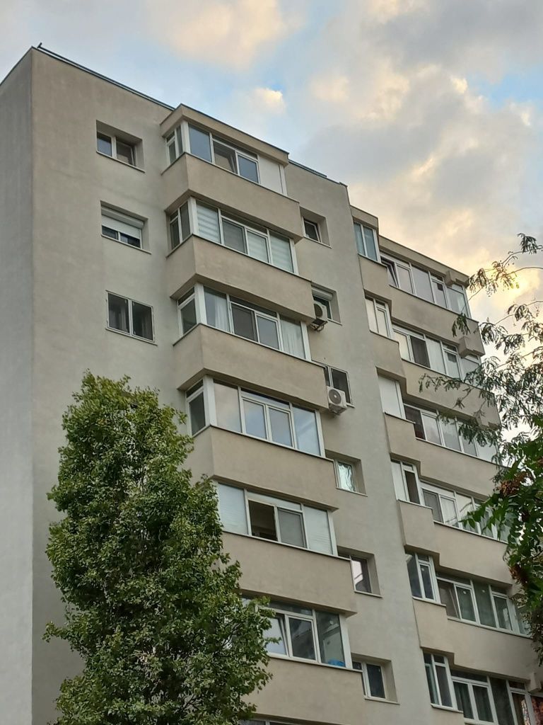 Apartament 4 camere - Poză 1