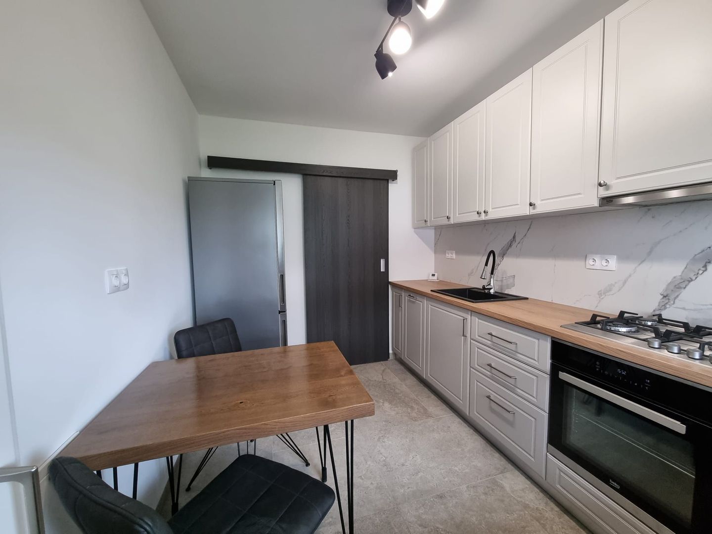 De vanzare apartament 2 camere cu gradina - Poză 10