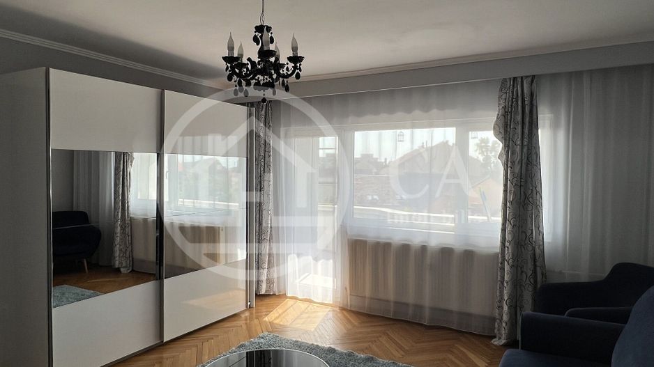 Apartament cu 3 camere de inchiriat pe Bd-ul Magheru Oradea - Poză 1