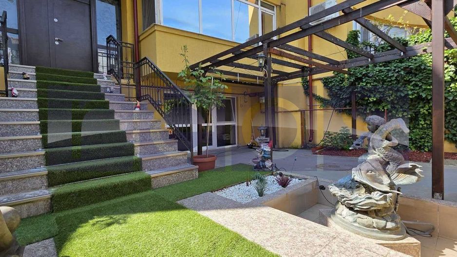 VANZARE CASA 10 CAMERE | ZONA VATRA LUMINOASA - Poză 23