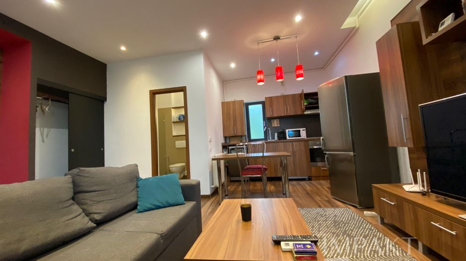 Apartament de inchiriat cu 2 camere, zona Centrala! - Poză 2