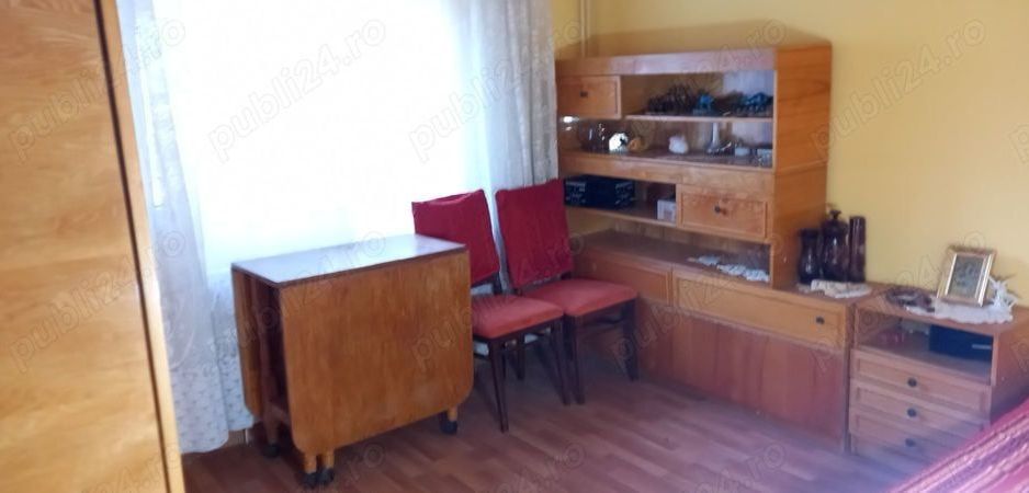 Vand apartament 2 camere zona Aviatiei - Poză 5