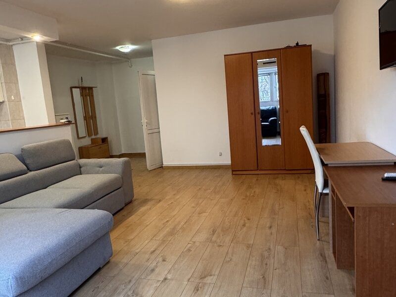 Închiriere Garsoniera Spațioasa Știrbei Voda Metrou Eroilor - Poză 2