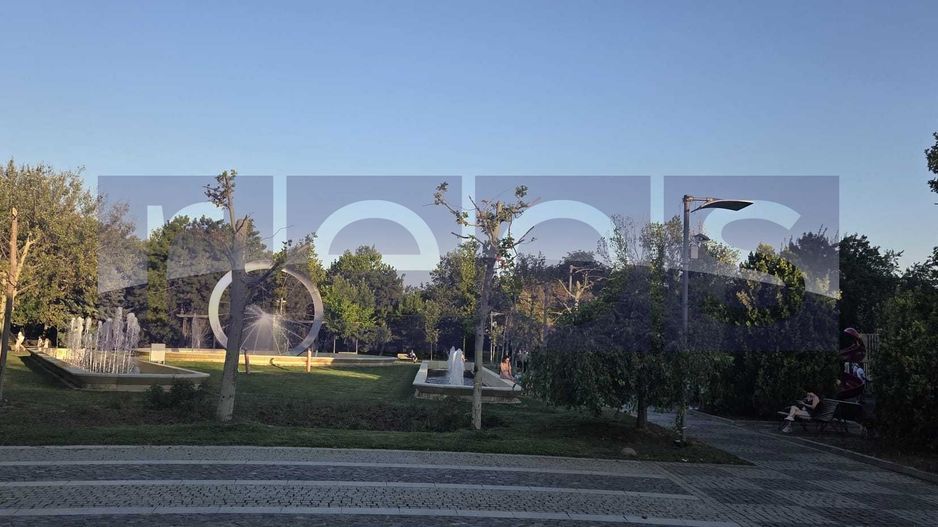 VANZARE 3 CAMERE- BABA NOVACvis a vis de parc Cuza si de Park Lake - Poză 2