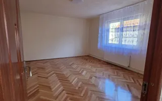 CASA  DE ÎNCHIRIAT 3 CAMERE IDEALA PENTRU SEDIU FIRMA SAU LOCUINTA - Poză 16