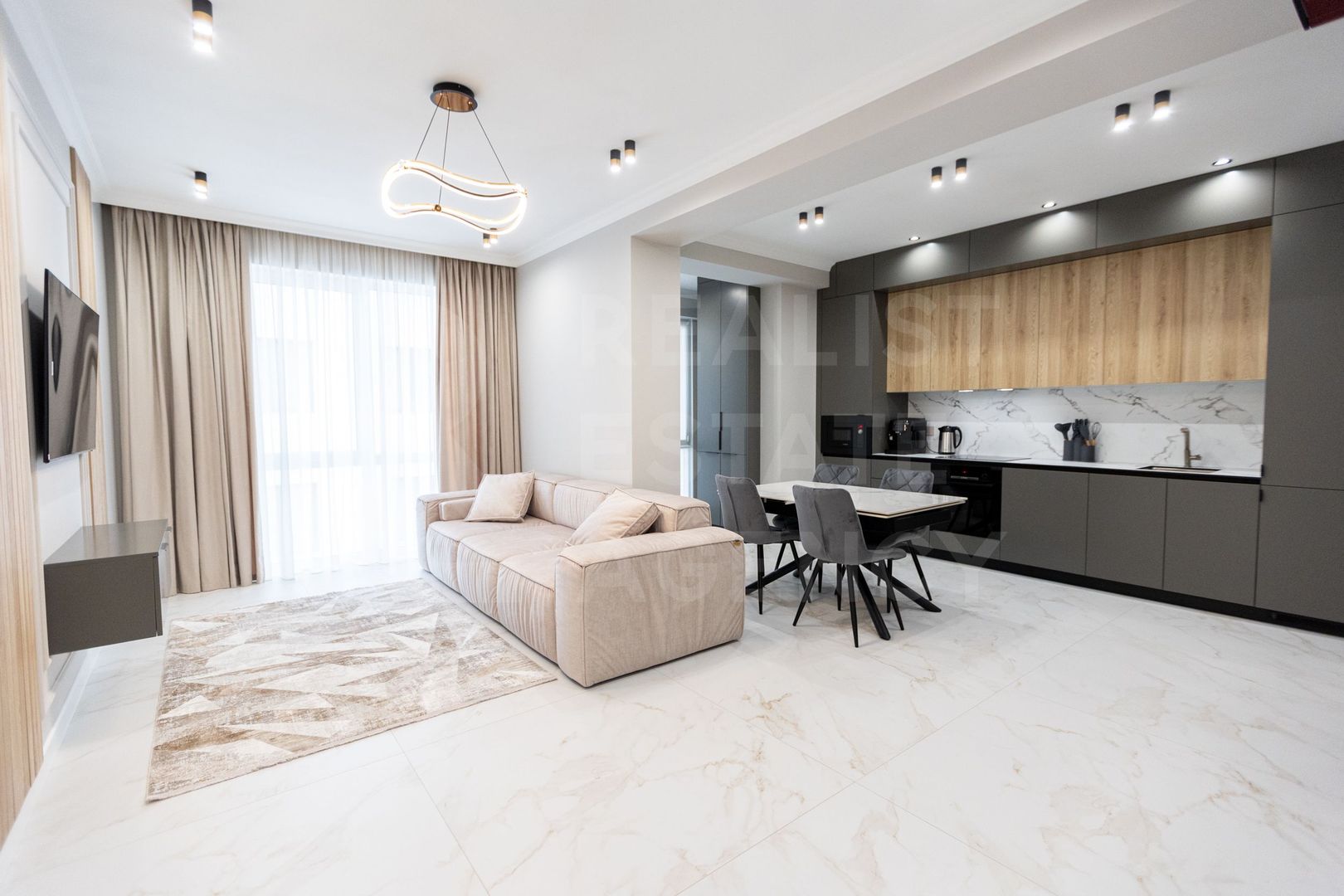 Chirie, apartament, 1 cameră + living, strada Tricolorului, Centru - Poză 3