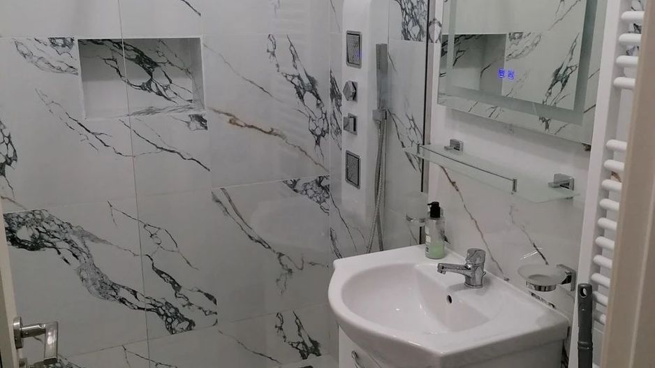 Inchiriere Apartament 2 camere Lux -loc de parcare - zona Lujerului - Poză 6