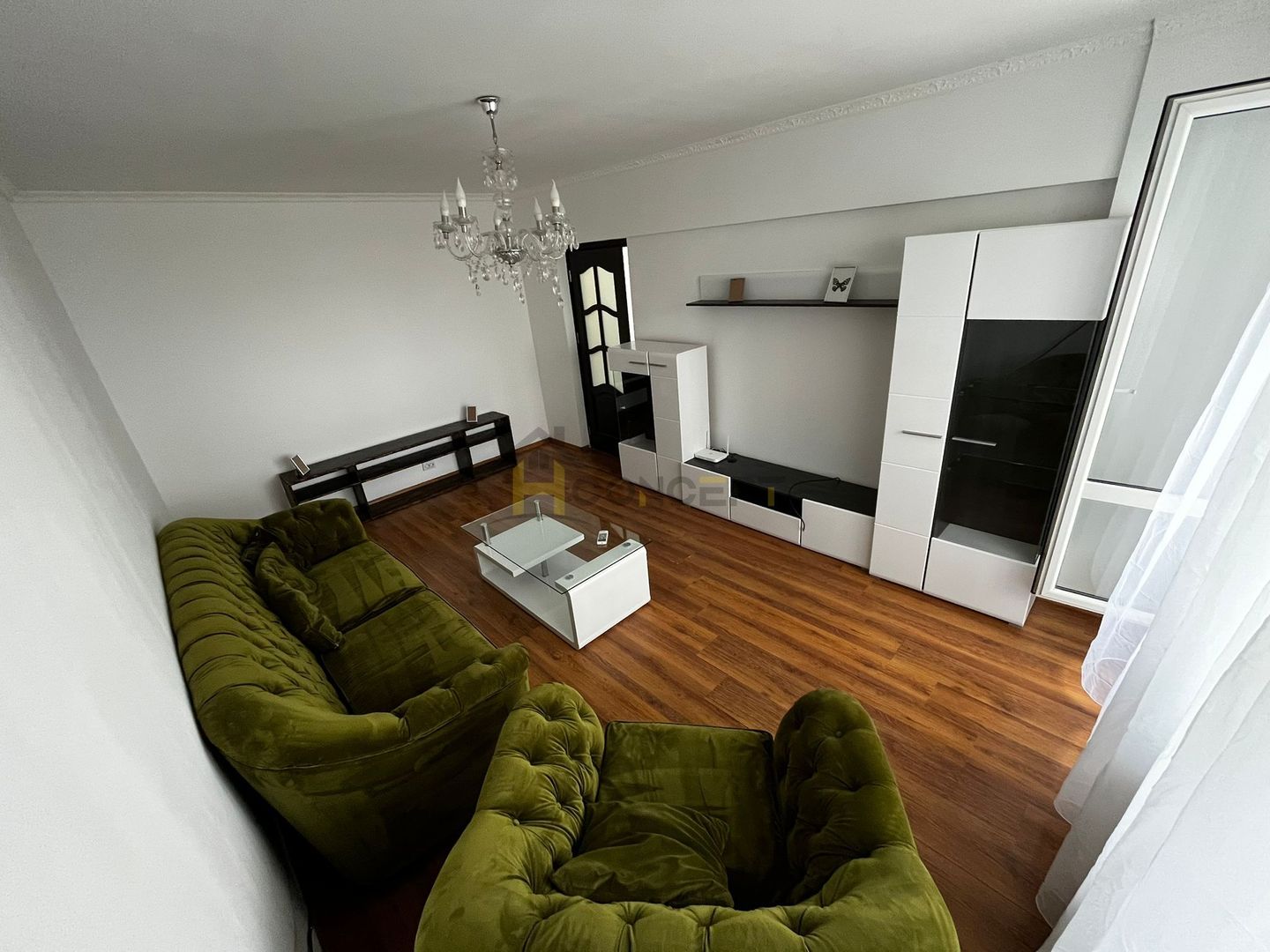 Apartament 3 camere Bld Iuliu Maniu Gorjului - Poză 2