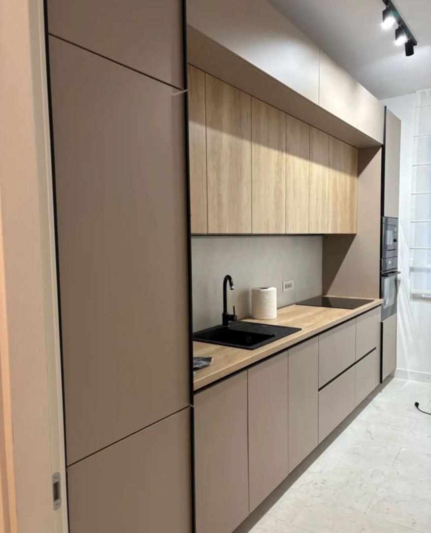 AP. 2 CAMERE LUXURIA RESIDENCE, CURTE 75 MP, LOC PARCARE, METROU - Poză 2