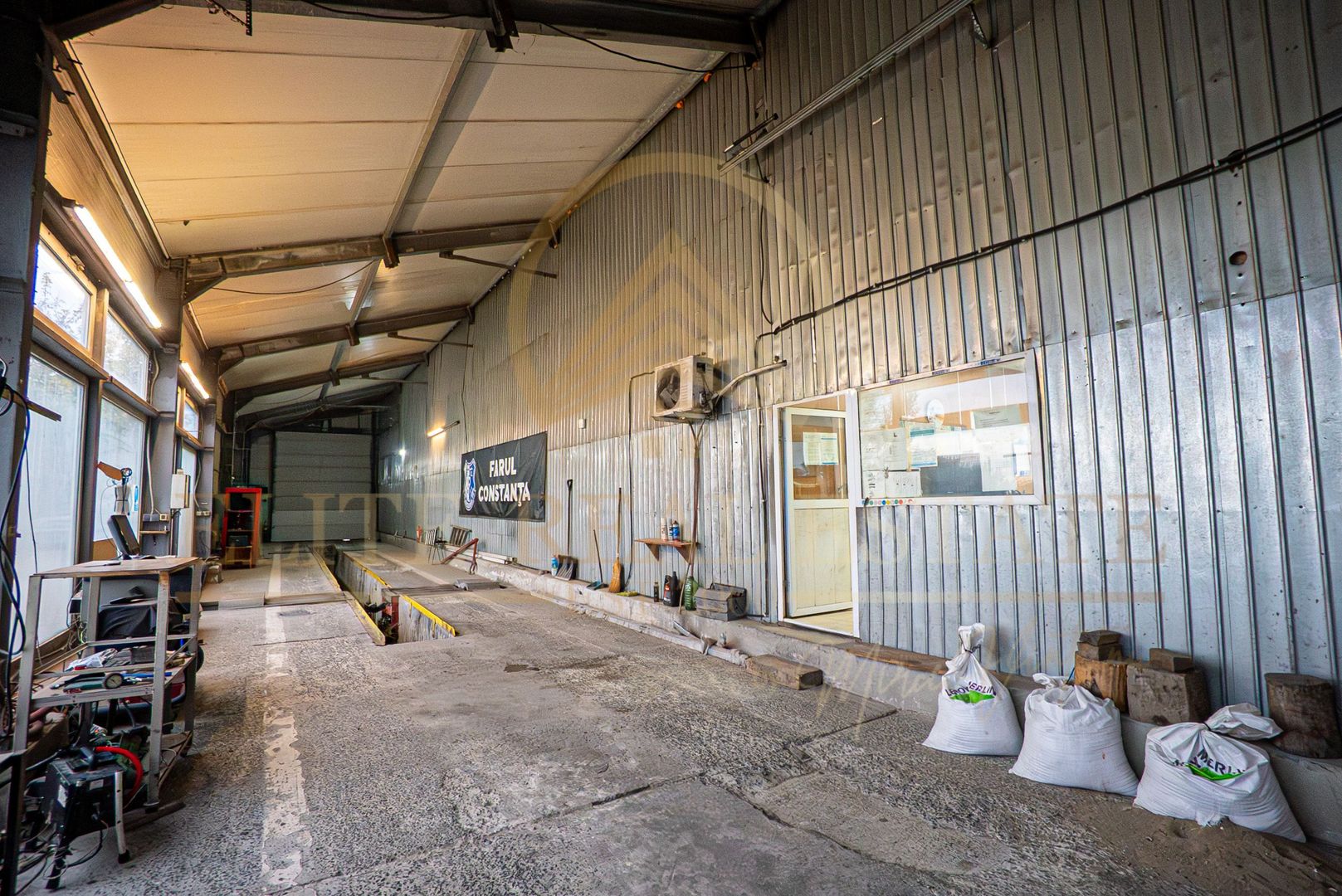 Hală industrială pe varianta Ovidiu, în spatele magazinului JUMBO - Poză 21